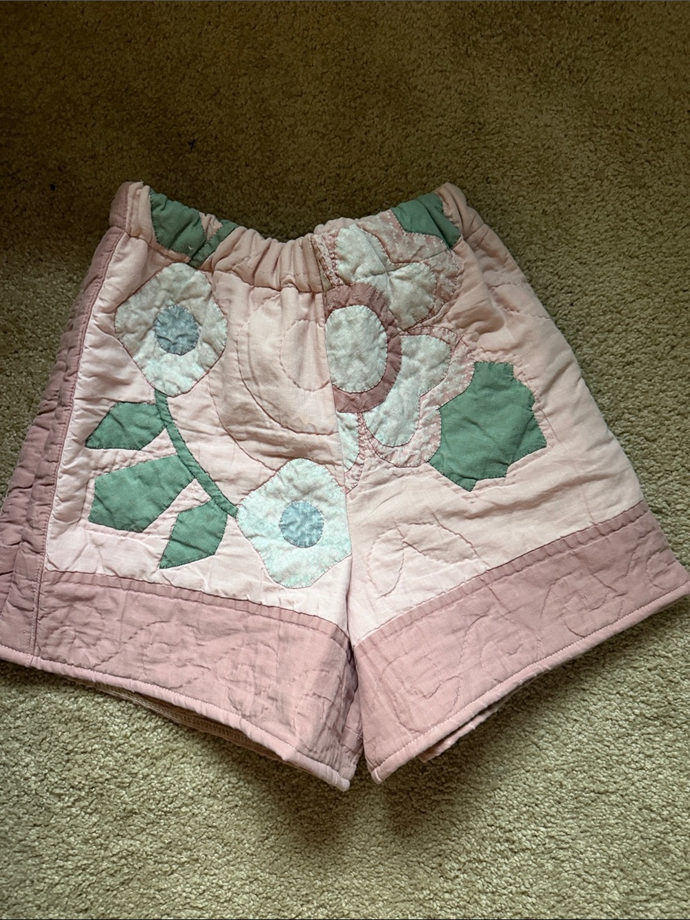 Quilted Floral Patchwork Women's Shorts - Pink & Green